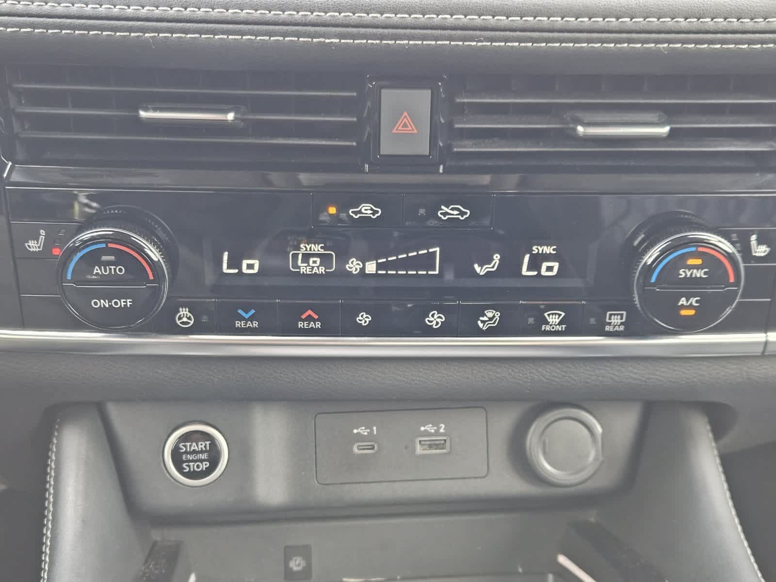 Used 2021 Nissan Rogue Platinum FWD image 18