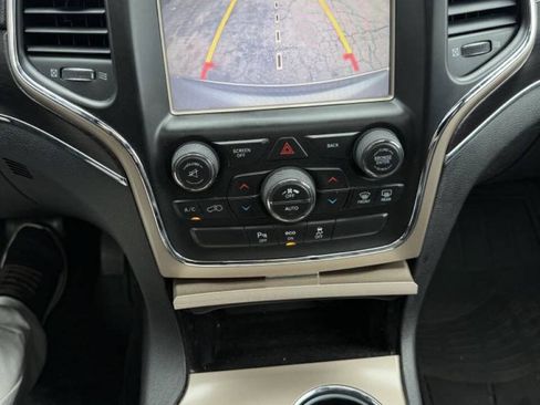 Used 2014 Jeep Grand Cherokee Limited AWD/4WD image 17