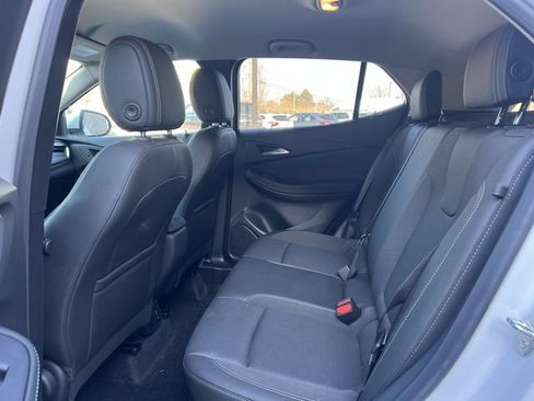 Used 2024 Buick Encore GX Preferred image 17