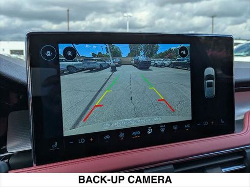 New 2025 Lincoln Corsair Reserve image 10