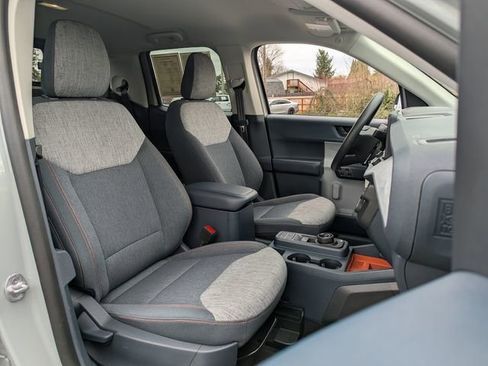 Used 2023 Ford Maverick XLT w/ Equipment Group 300A Standard image 31