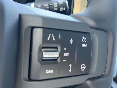 New 2026 Land Rover Defender 110 S AWD/4WD image 12