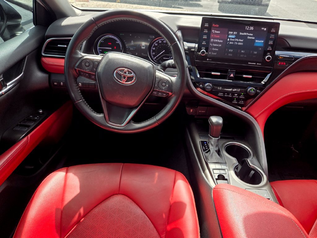 Used 2024 Toyota Camry XSE FWD image 8