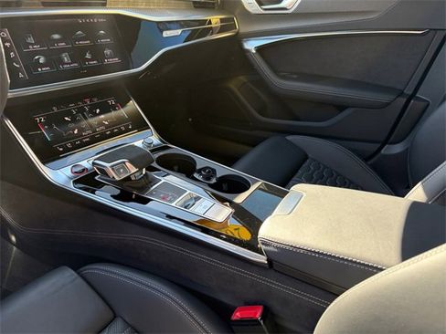 Used 2023 Audi RS 6 w/ Executive Package image 17