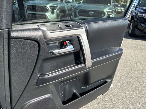 Used 2023 Toyota 4Runner SR5 Premium AWD/4WD image 19