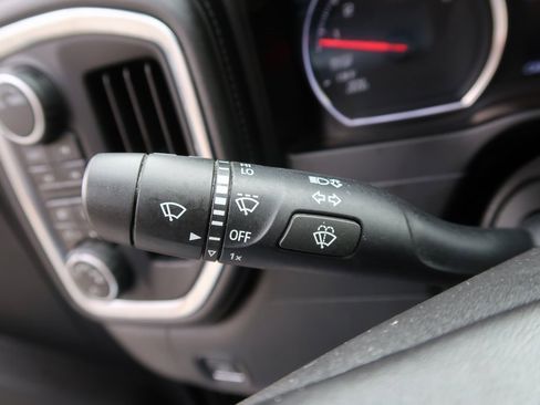 Certified 2020 Chevrolet Silverado 1500 RST image 20