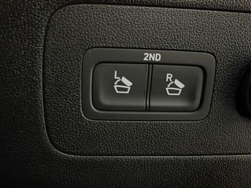 Used 2025 Kia Sorento SX Prestige AWD/4WD image 31