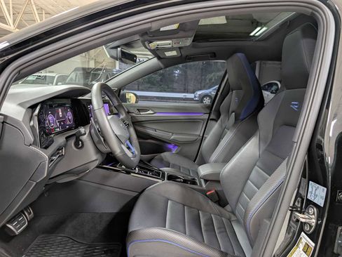 Used 2024 Volkswagen Golf R w/ MDO Package image 24