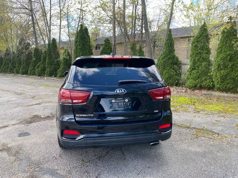 Used 2019 Kia Sorento L FWD image 4