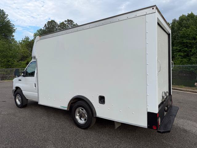 Used 2016 Ford E-350 and Econoline 350 Super Duty w/ Power Windows & Locks Group RWD image 6