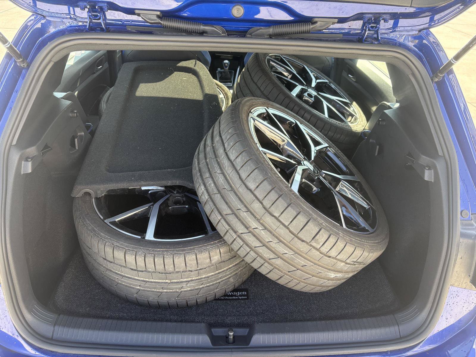 Certified 2024 Volkswagen Golf R AWD/4WD image 10