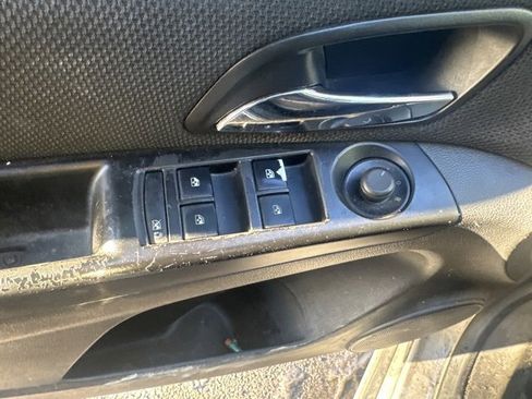 Used 2014 Chevrolet Cruze LT image 10