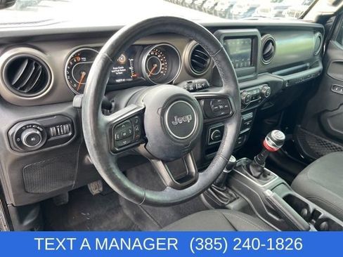 Used 2018 Jeep Wrangler Unlimited Sport S image 12