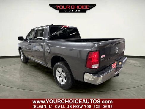 Used 2022 RAM 1500 Classic SLT w/ Protection Group AWD/4WD image 3