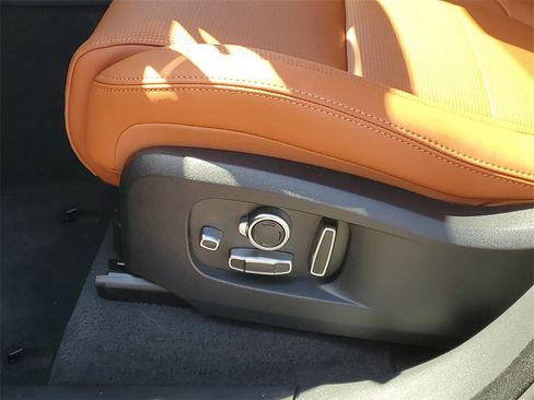 New 2026 Jaguar F-PACE R-Dynamic S image 12