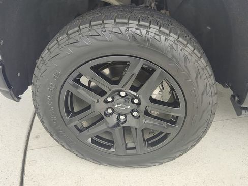 Certified 2021 Chevrolet Silverado 1500 Custom Trail Boss AWD/4WD image 26