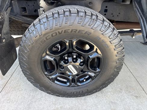 Certified 2023 Ford F250 XL w/ STX Appearance Package AWD/4WD image 28