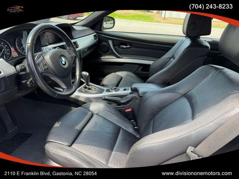 Used 2011 BMW 335i Convertible RWD image 9