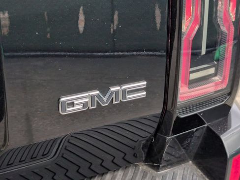 Used 2024 GMC Hummer EV 2X AWD/4WD image 34