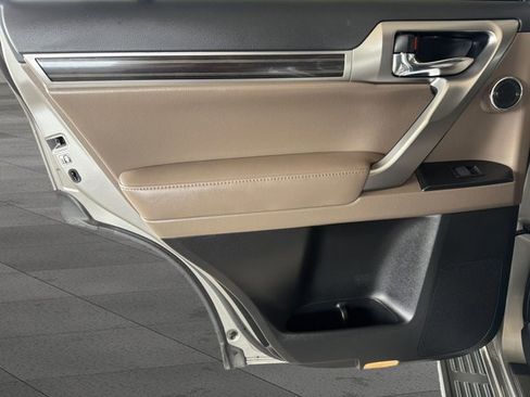 Certified 2023 Lexus GX 460 Premium AWD/4WD image 12