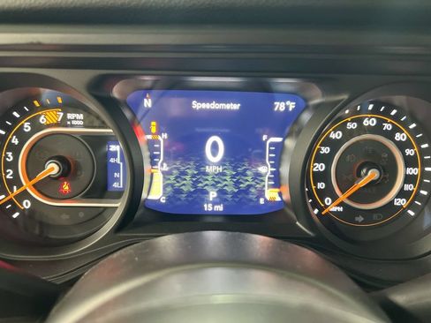 Used 2024 Jeep Wrangler Unlimited Sport AWD/4WD image 11