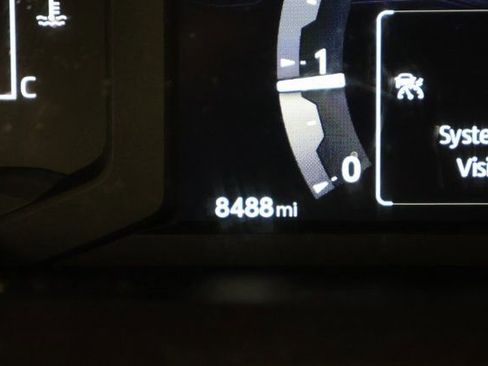 Certified 2025 Toyota Tacoma SR5 image 15