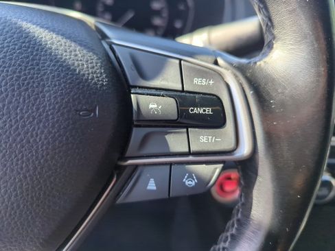 Used 2021 Honda Accord Sport image 15