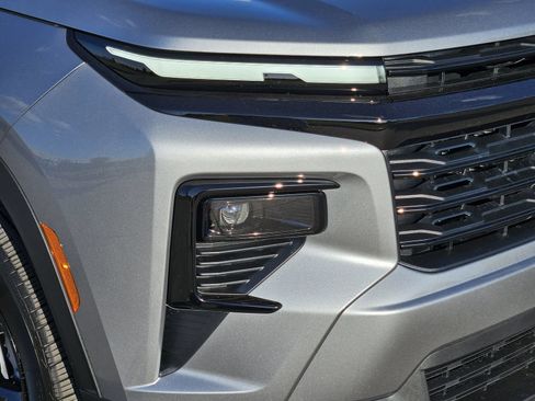 New 2027 Chevrolet Traverse LT w/ Midnight/Sport Edition FWD image 9
