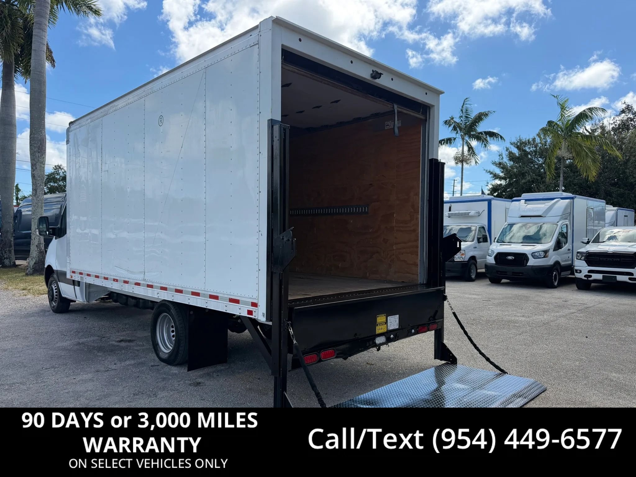 Used 2019 Mercedes-Benz Sprinter 170 image 1