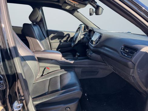 Used 2022 Dodge Durango R/T w/ Tow 'N Go Package image 17
