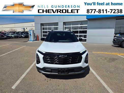 New 2026 Chevrolet Equinox LT w/ Convenience Package II AWD/4WD image 2