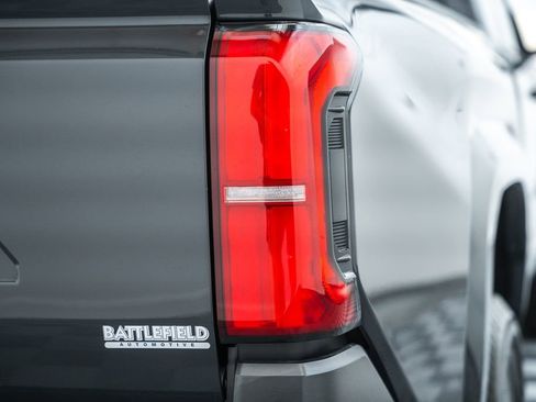 Certified 2025 Toyota Tacoma SR image 8