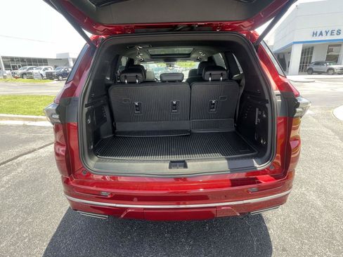 Certified 2025 Buick Enclave Avenir w/ Super Cruise Package AWD/4WD image 21