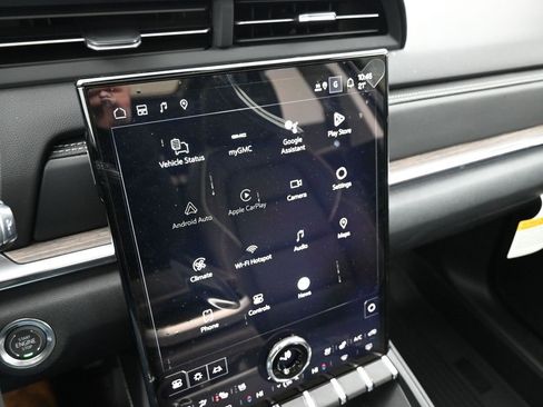 New 2026 GMC Terrain Denali w/ LPO, Black Badging Package image 14