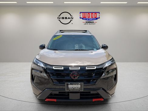 Used 2025 Nissan Rogue SV w/ Rock Creek Premium Package AWD/4WD image 11