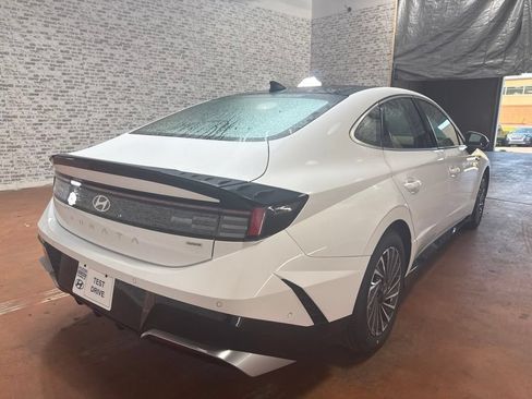New 2026 Hyundai Sonata Limited FWD image 7