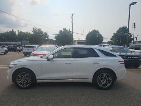 Used 2025 Genesis GV70 2.5T AWD/4WD image 5
