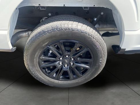 Used 2024 Ford F150 Platinum w/ FX4 Off-Road Package AWD/4WD image 8