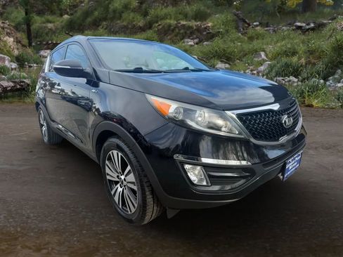 Used 2016 Kia Sportage EX w/ EX Premium Package image 4