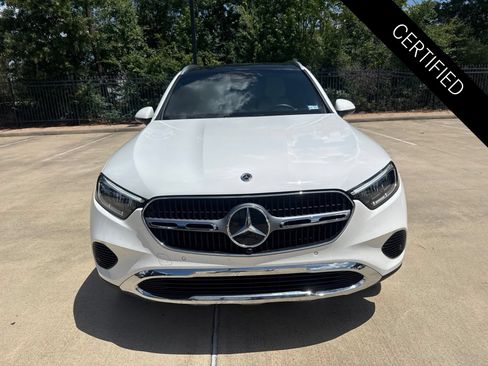 Used 2024 Mercedes-Benz GLC 300 4MATIC image 2