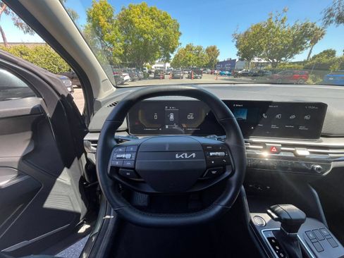 Used 2026 Kia Sportage LX AWD/4WD image 34