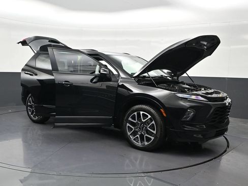 Used 2023 Chevrolet Blazer RS w/ Enhanced Convenience Package FWD image 35