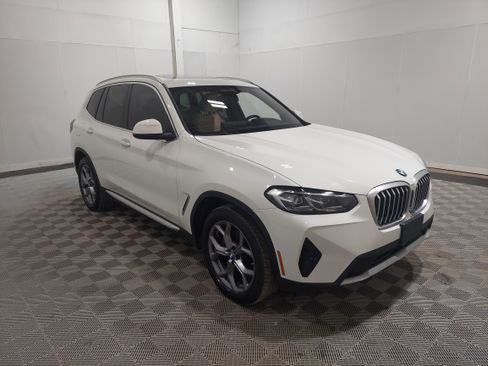Used 2024 BMW X3 xDrive30i AWD/4WD image 4