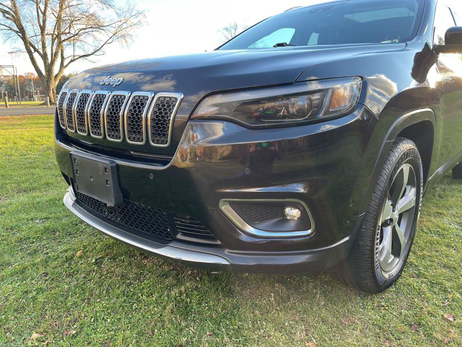 Used 2019 Jeep Cherokee Limited w/ Luxury Group AWD/4WD image 14