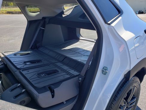 New 2026 Chevrolet Trax ACTIV w/ Driver Confidence Package image 32