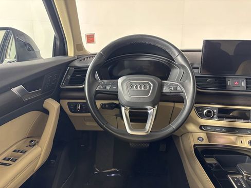 Used 2022 Audi Q5 2.0T Premium Plus AWD/4WD image 16