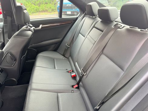 Used 2014 Mercedes-Benz C 250 Sport image 11