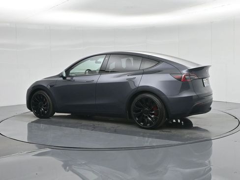 Used 2022 Tesla Model Y Performance image 5