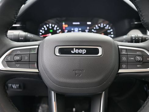 Used 2025 Jeep Compass Limited AWD/4WD image 30