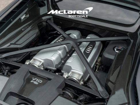 Used 2017 Audi R8 V10 plus image 38